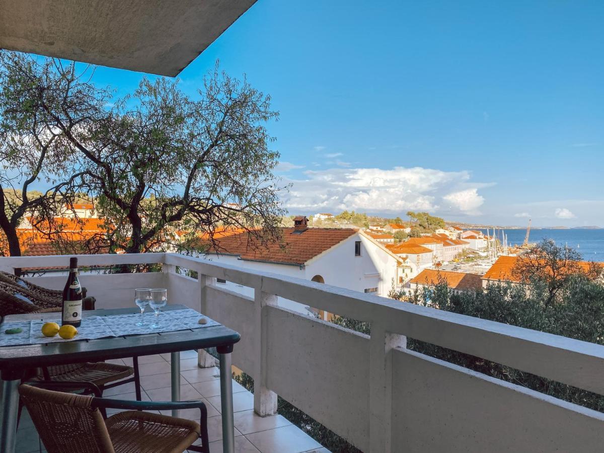 Sali Modern Seaview Apartment Екстер'єр фото
