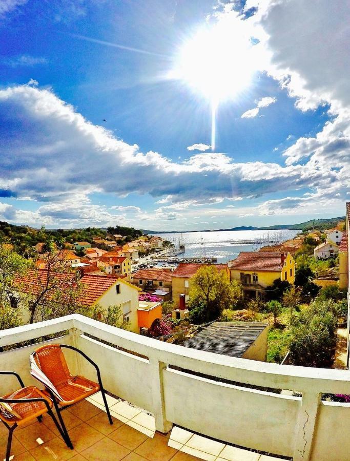 Sali Modern Seaview Apartment Екстер'єр фото