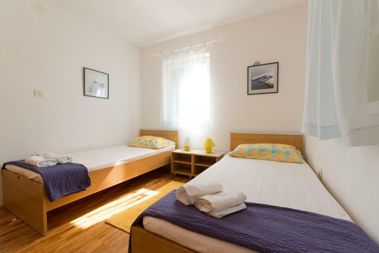 Sali Modern Seaview Apartment Екстер'єр фото